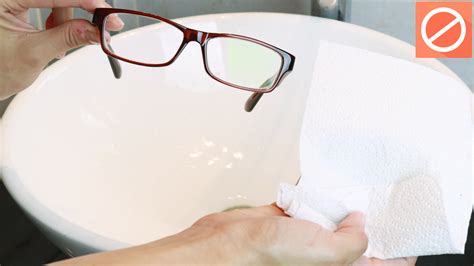 clean eyeglasses with vinegar.